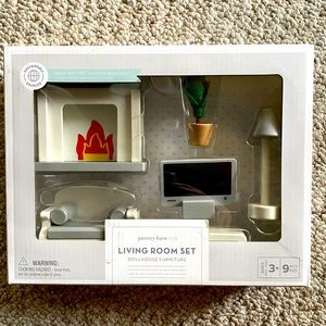 Pottery Barn Kids Dollhouse living room furniture set. FIRM PRICE!